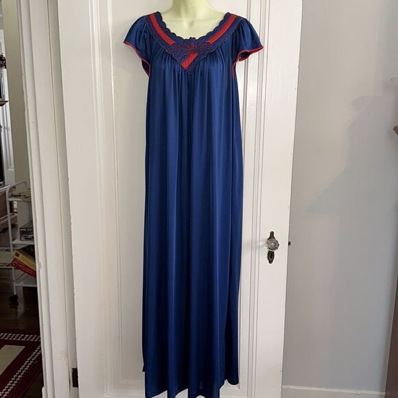 Vtg 60s/70s Shadowline navy blue & red nylon robe & nightgown set/embroidered - Picture 6 of 10